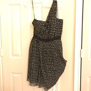 One shoulder, Asymmetrical Dress 👗